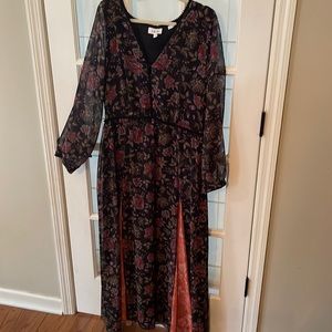 LAIA Maxi Dress